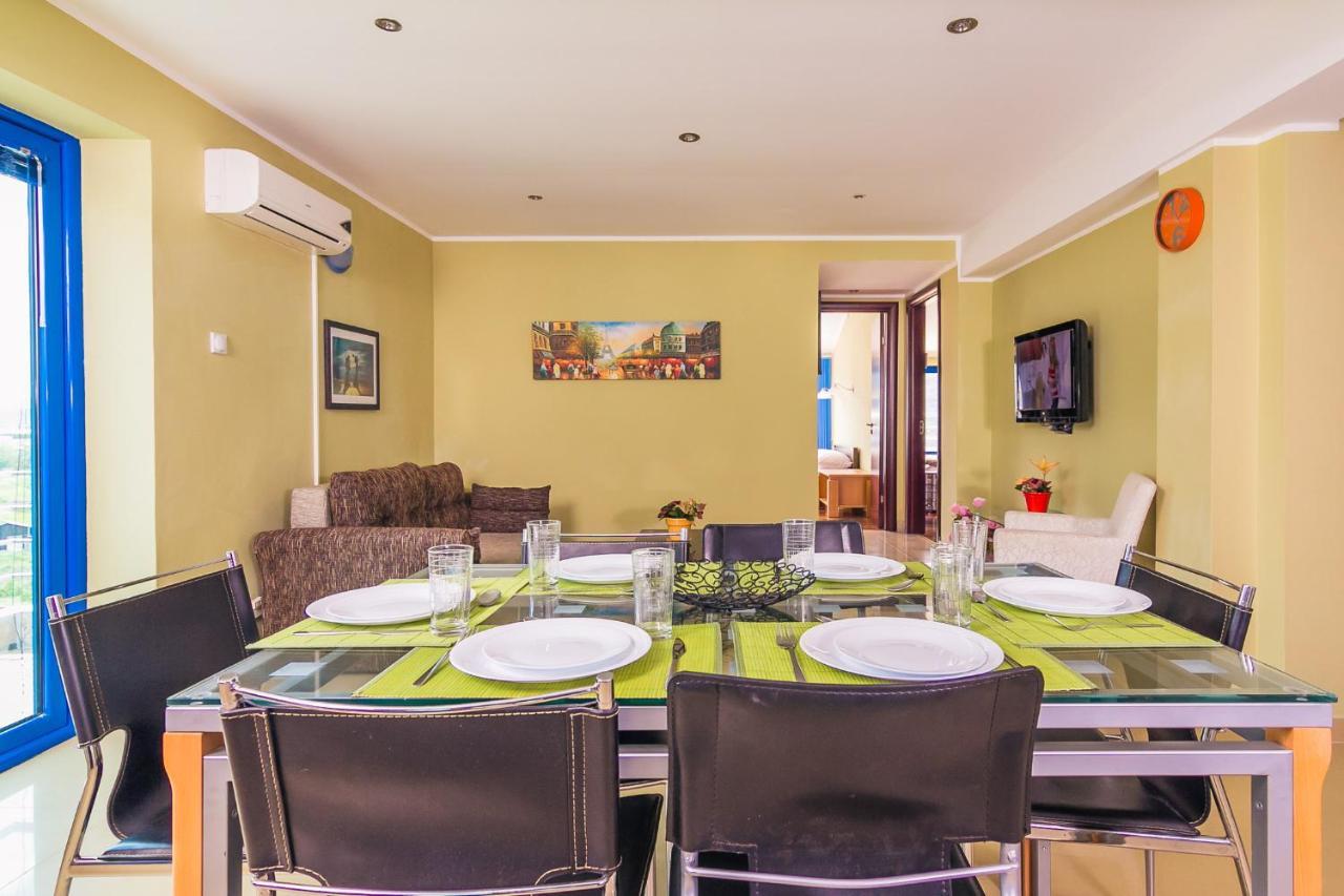 Villa Sea-N-Sun, 7 Bedrooms & Pool, Nearby Portonovi Marina. Ðenovići Exterior foto